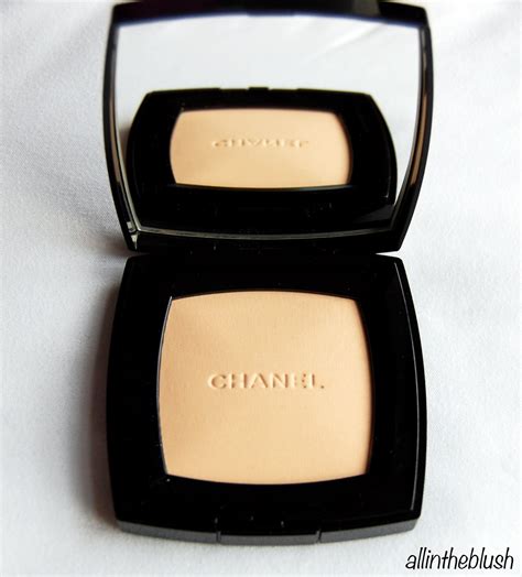 chanel powder universelle compacte review|chanel les beiges powder compact.